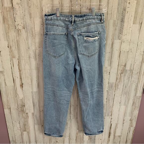 PacSun Mom Jean Distressed Busted Knee Button Fly - Picture 4 of 5